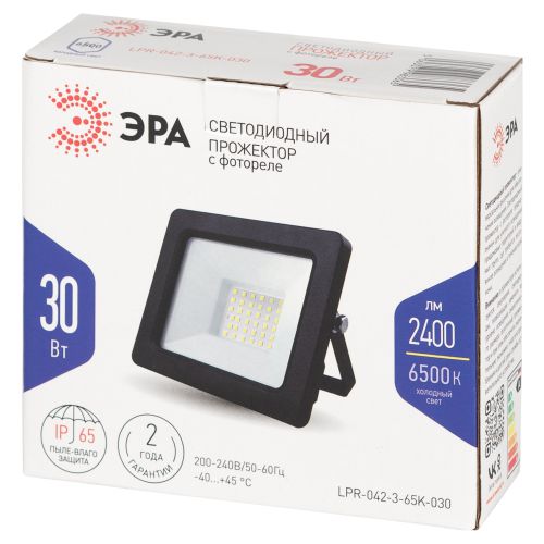 Прожектор светодиодный ДО-30Вт 6500К 2400Лм IP65 встроенное фотореле 200-240В черный корпус 30w холодный LPR-042-3-65K-030 | код Б0064443 | ЭРА