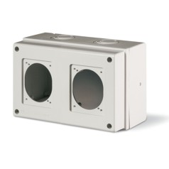 Щит навесной M150 для встраиваемых разъемов уст. 2x 70x87(84x106), 256x150x115mm, IP66, серия DOMINO | код 672.1301 | Scame Щит навесной M150 для встраиваемых разъемов уст. 2x 70x87(84x106), 256x150x115mm, IP66, серия DOMINO | код 672.1301 | Scame