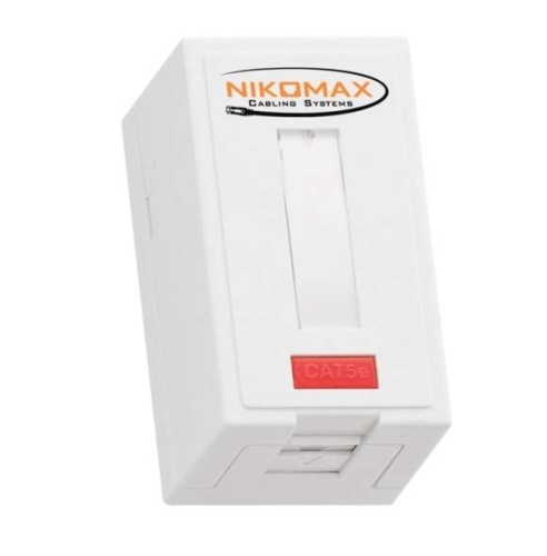 Настенная розетка 1 порт Кат.5e неэкранированная со шторкой белая | код NMC-WO1UD2-FT-ST-WT | NIKOMAX Настенная розетка 1 порт Кат.5e неэкранированная со шторкой белая | код NMC-WO1UD2-FT-ST-WT | NIKOMAX