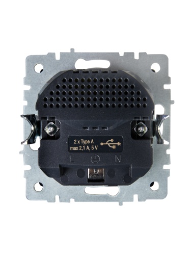 Розетка BRITE РЮш10-1-БрШ 16А с USB A+A 2.1А с заземл. защ. шторки шампань | код. BR-R14-16-U21-D21-K37 | IEK фото 3 Розетка BRITE РЮш10-1-БрШ 16А с USB A+A 2.1А с заземл. защ. шторки шампань | код. BR-R14-16-U21-D21-K37 | IEK фото 3