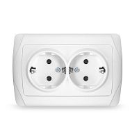 Розетка 2-м СП Маргарита 16А IP20 с заземл. бел. UNIVersal М0128
