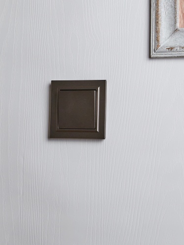 BRITE Выключ. 1-кл. 10А в сб. ВСР10-1-0-БрТБ бр. IEK | код BR-V10-0-10-K45-F | IEK фото 5