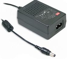 Адаптер настольный, AC-DC, медицинский, 25Вт, вход 80...264B AC 47...63 Гц, 113...370B DC, выход 15B/1,66A, изоляция 4000В AC, 79x54x33мм, -25...+60С, сетевой разъём IEC320-C8, выходной разъем 11, диам. 5.5х2.1мм | код GSM25B15-P1J | MeanWe