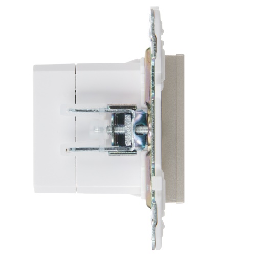 SKANDY Роз. USB A+C 18Вт SK-R13Sa песоч. IEK | код SK-U22-018-K98 | IEK фото 5 SKANDY Роз. USB A+C 18Вт SK-R13Sa песоч. IEK | код SK-U22-018-K98 | IEK фото 5