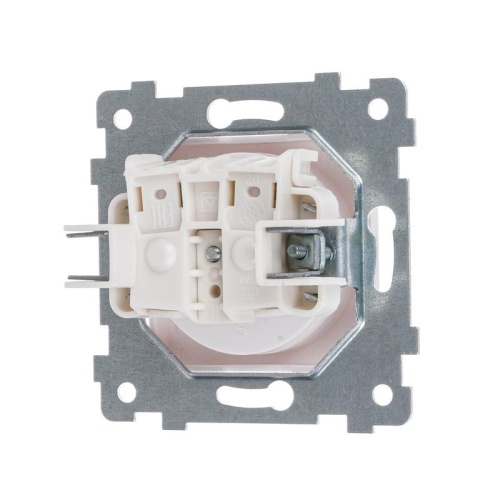 Розетка 1-м СП Аксиома РС16-452 16А IP20 без заземл. механизм бел. Кунцево 121002 фото 3 Розетка 1-м СП Аксиома РС16-452 16А IP20 без заземл. механизм бел. Кунцево 121002 фото 3