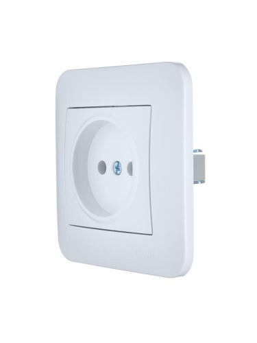 Розетка 1-м СП ASTI 16А IP20 без заземл. термопласт в сборе бел. LEZARD 7081-0202-121B фото 3 Розетка 1-м СП ASTI 16А IP20 без заземл. термопласт в сборе бел. LEZARD 7081-0202-121B фото 3