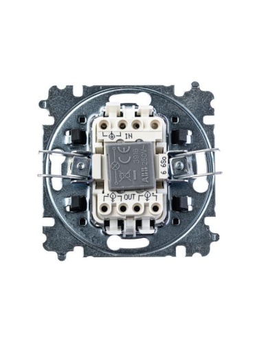 Переключатель 1-кл. СП Levit IP20 с подсветкой ориентацион. серебр./дым. черн. | код. 2CHH590646A6070 | ABB