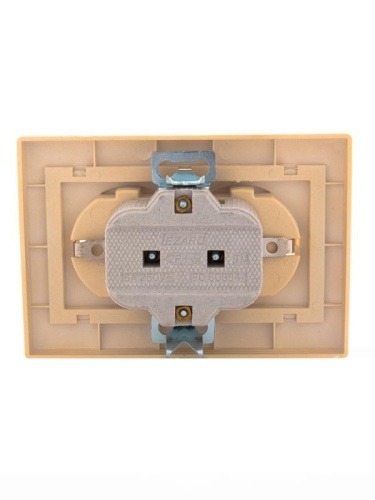 Розетка 2-м Mira с заземл. керамика ясень LEZARD 701-4747-127 фото 4