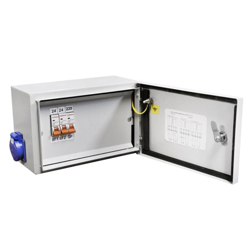 Ящик с понижающим трансформатором ЯТП 0.4 220/24В IP54 с тремя автоматами | код ОС0000017174 | ФКУ ИК-1 (Кострома)