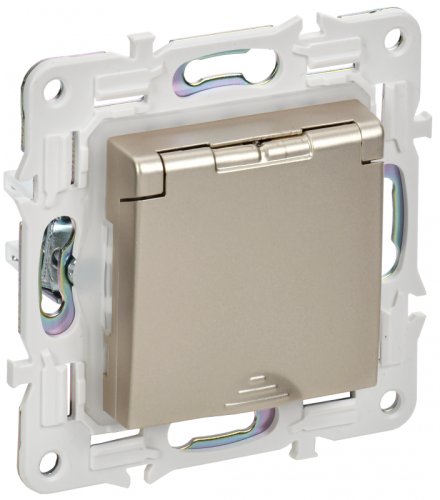 SKANDY Роз. з/к/ш кр. 16А IP44 SK-R11Sh шамп. IEK | код SK-R16-16-44-K37 | IEK