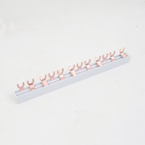 Соединительная шина BBS-MD63 типа FORK, 3 полюса, 18 присоединений, для модульной аппаратуры | код BBS-MD63F-3P18 | DKC