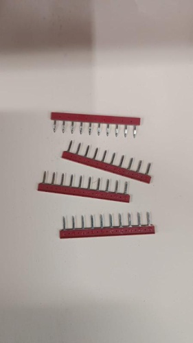 Перемычка для реле G2RV/G3RV десять полюсов 32А красн. | код 670360 | Omron