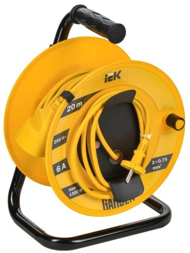 Удлинитель на катушке 1х20м Garden УК20 2P 2х0.75кв.мм | код GD-KP40-06-01-20 | IEK