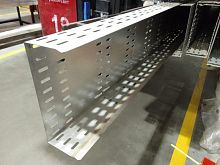 Лоток листовой перфорированный ЛЛПц250х100 L=3м S=1мм оцинк. | код EI-01.01.31.055 | ASD-electric