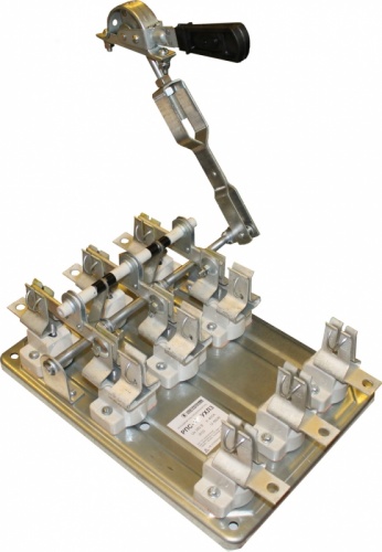 РПС-2/Л УХЛ3, 250А, передняя смещённая рукоятка, левый привод, без предохранителей, IP00, разъединитель-предохранитель (ЭТ) | код ET010243 | Электротехник РПС-2/Л УХЛ3, 250А, передняя смещённая рукоятка, левый привод, без предохранителей, IP00, разъединитель-предохранитель (ЭТ) | код ET010243 | Электротехник