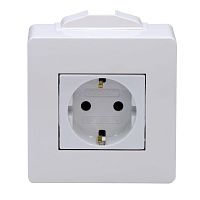 Коробка в сборе с силовой розеткой, белая | код 10482 | DKC