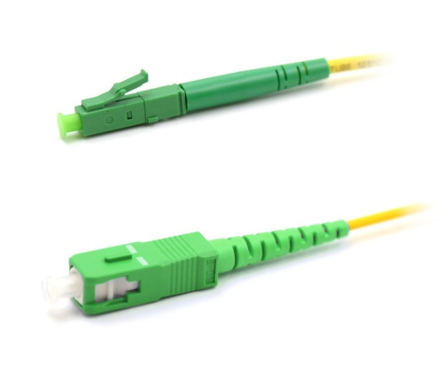 Патч-корд оптический LANMASTER, LSZH, симплексный, LC/APC-SC/APC, SM OS2, 0.5 м | код LAN-LC-SC/SA-0.5 | LANMASTER Патч-корд оптический LANMASTER, LSZH, симплексный, LC/APC-SC/APC, SM OS2, 0.5 м | код LAN-LC-SC/SA-0.5 | LANMASTER