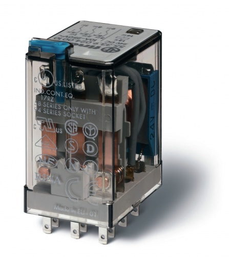 Миниатюрное универсальное электромеханическое реле, монтаж в розетку, 3CO 10A, контакты AgCdO, катушка 24В DC, степень защиты RTI, опции: кнопка тест + LED + диод | код 553390242090 | FINDER