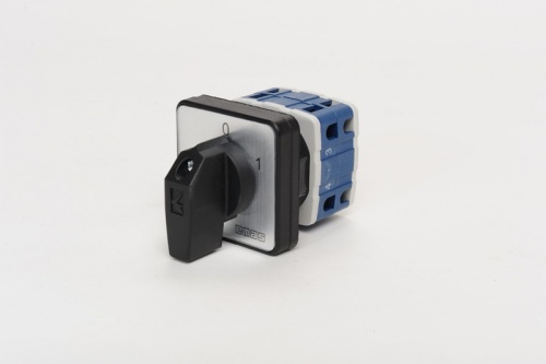 Переключатель управл. двигателем трехфазный (0-1) 20А | код PSA020MS331S | EMAS