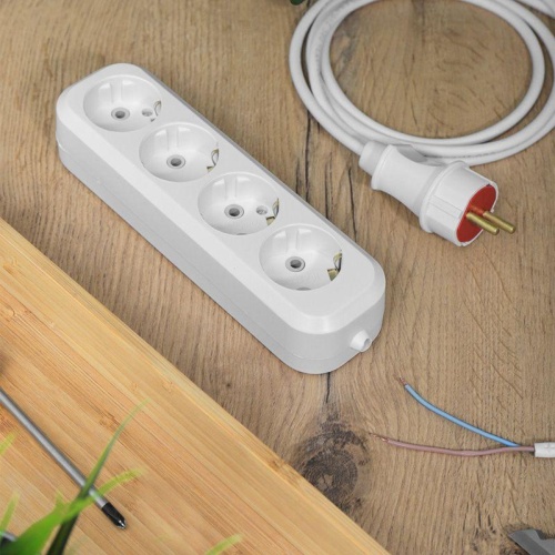 Колодка 4 гнезда c заземлением | код 11-8707 | REXANT фото 10 Колодка 4 гнезда c заземлением | код 11-8707 | REXANT фото 10