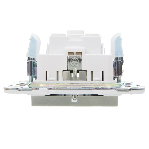 SKANDY Роз. с з/к/ш 16А SK-R04Sh шамп. IEK | код SK-R14-16-K37 | IEK фото 3 SKANDY Роз. с з/к/ш 16А SK-R04Sh шамп. IEK | код SK-R14-16-K37 | IEK фото 3