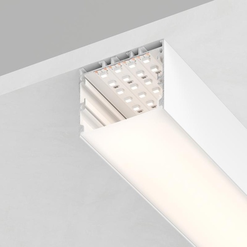 Профиль алюминиевый CAB257 накладной "Линии света"(50х35) бел. 2м (в компл 2 заглушки 4 крепежа) FERON 10373