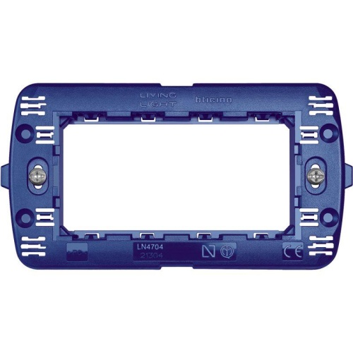 Суппорт 4мод. LivingLight 137х72мм крепл. на винтах BTC | код LN4704 | BTICINO(группа Legrand)