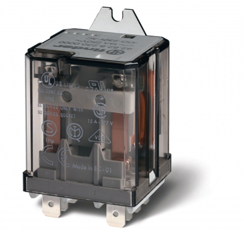 Силовое электромеханическое реле, монтаж в наконечники Faston 250 (6.3х0.8мм), 3CO 16A, контакты AgCdO, катушка 24В AC, степень защиты RTI, монтажный фланец, опции: нет, упаковка 1шт. | код 628380240000PAS | FINDER