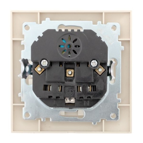 Валенсия розетка 1-местная с/з 16А кремовая с защ, штор, с 2 USB 2,1А PROxima | код EWR16-028-20-2USB | EKF фото 4