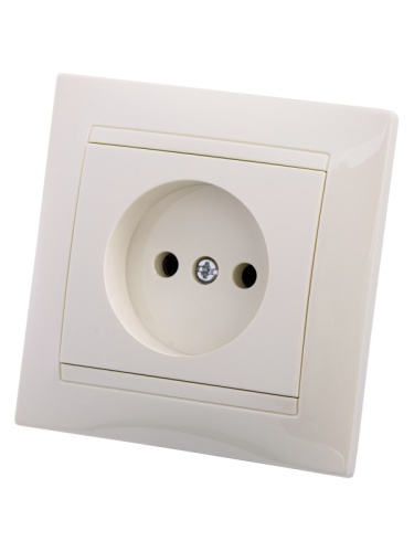 Розетка 2П 10А 250В сл. кость Лама TDM | код SQ1815-0122 | TDM