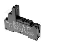 Розетка с винтовыми клеммами (с зажимной клетью) для реле 40.51, 40.52, 40.61, 40.62, применяются модули 99.02, 86.30, в комплекте пластиковая клипса 095.01, версия: черный цвет (заказ минимум/кратно 1000шт) | код 95.05.0SPA | FINDER