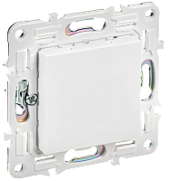 SKANDY Заглушка с суппортом SK-C01W арк. бел. IEK | код SK-PL10-K01 | IEK