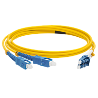 Патч-корд оптический LANMASTER, LSZH, дуплексный, LC/APC-SC/UPC, SM OS2, 2.0 м | код LAN-2LC-2SC/SAU-2.0 | LANMASTER