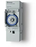 Реле времени механическое суточное, монтаж на рейку 35мм, 1СO 16A, питание 230В АC, ширина 35.8мм, степень защиты IP20 | код 120182300000 | FINDER