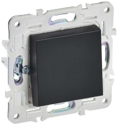 SKANDY Выключатель 1-клавишный проходной 10А SK-V02Bl черный IEKновинка | код SK-V12-0-10-K02 | IEK