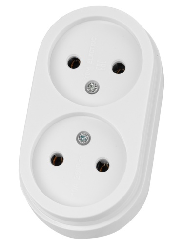 Розетка двойная 2П открытой установки IP20 10А белая Ретро TDM | код SQ1806-0529 | TDM